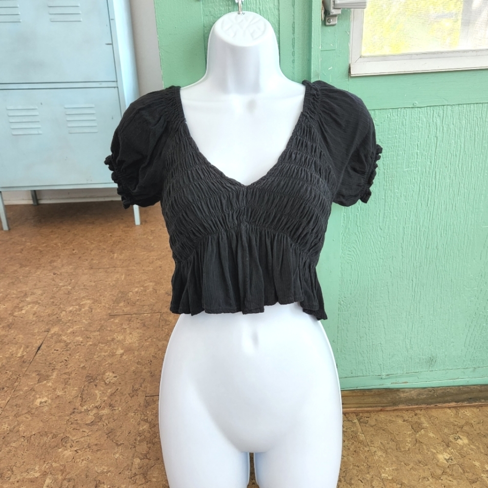 Cotton Candy Cropped Smocked Black Peplum Top S